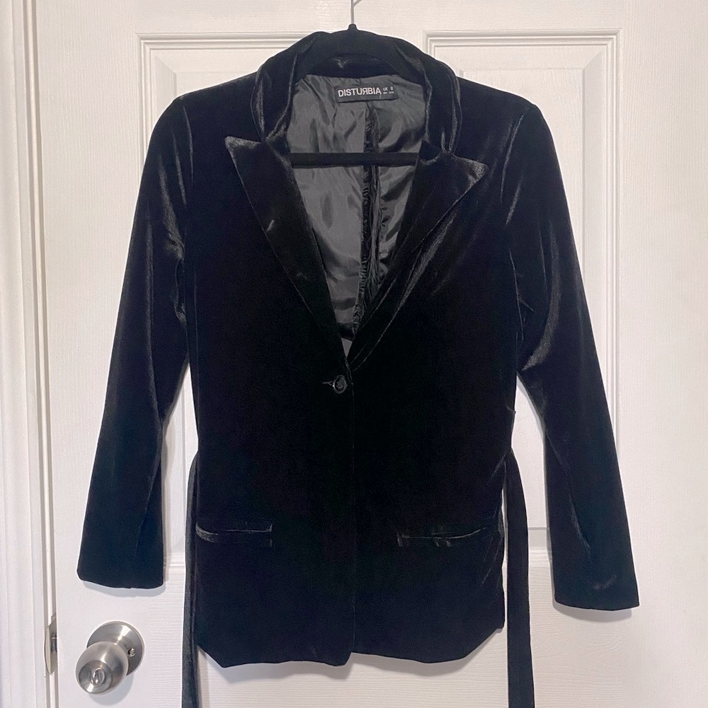 Disturbia black velvet blazer with belt